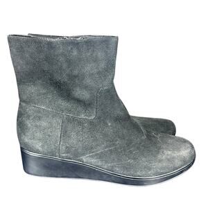 Cole Haan Anka Women Black
Bootie Size 9 casual comfort zip up